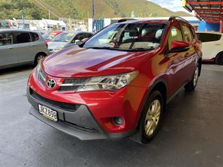 2015 Toyota RAV4 - Thumbnail