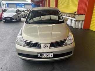 2005 Nissan Tiida - Thumbnail