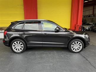 2011 Audi Q5 - Thumbnail