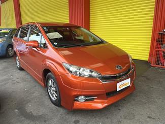 2013 Toyota Wish - Thumbnail