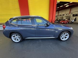 2010 BMW X1 - Thumbnail