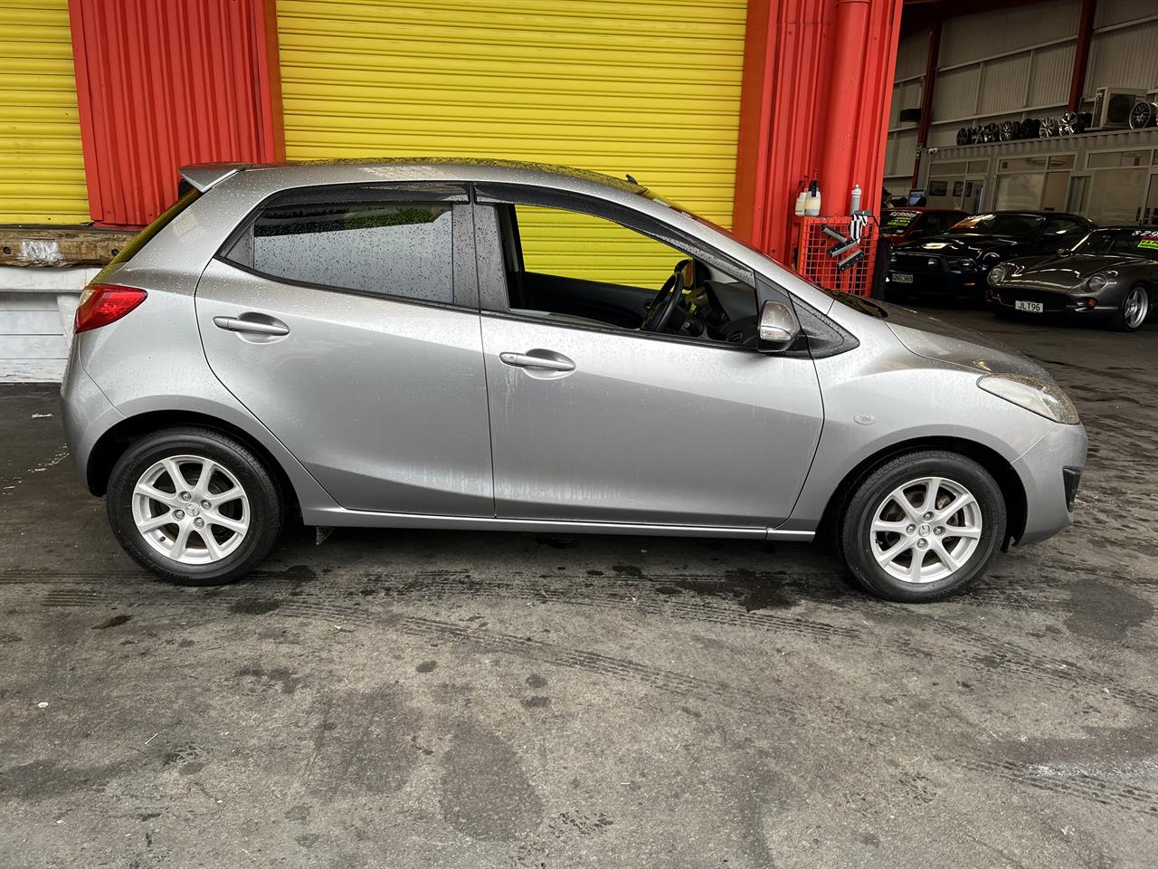 2011 Mazda Demio