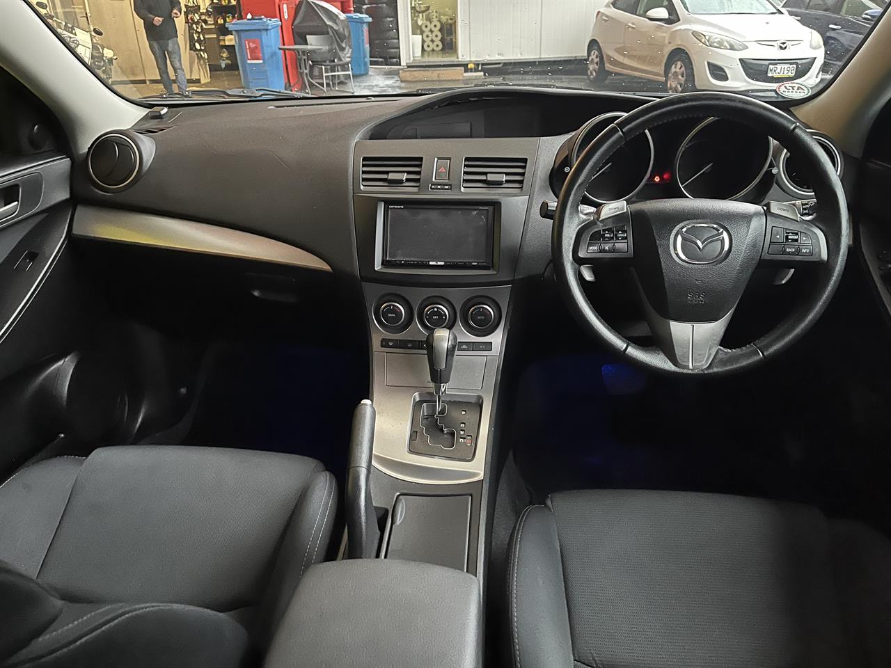 2011 Mazda Axela