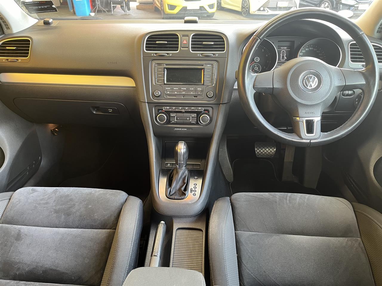 2011 Volkswagen Golf