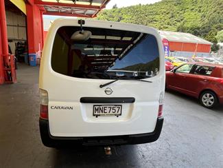 2010 Nissan Caravan - Thumbnail