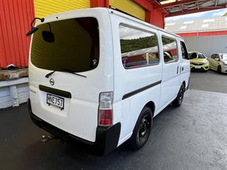 2010 Nissan Caravan - Thumbnail