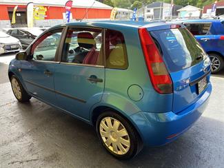 2005 Ford Fiesta - Thumbnail