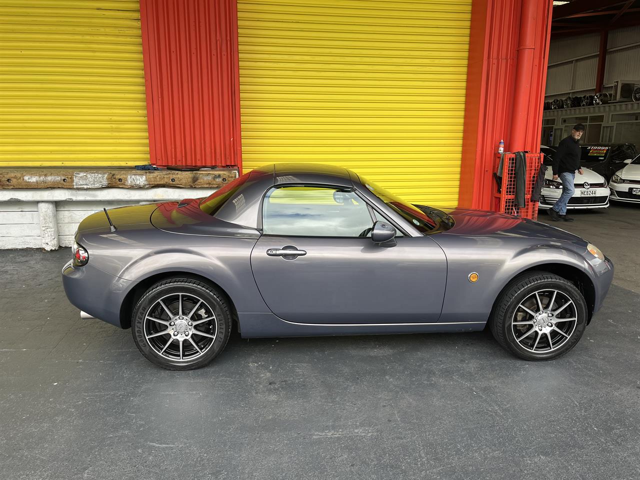 2007 Mazda Roadster