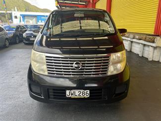 2005 Nissan ELGRAND - Thumbnail