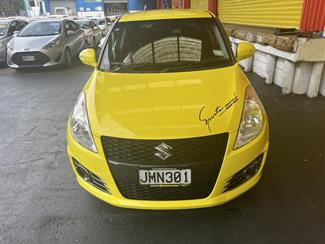 2013 Suzuki Swift - Thumbnail