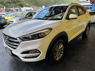 2017 Hyundai TUCSON - Thumbnail