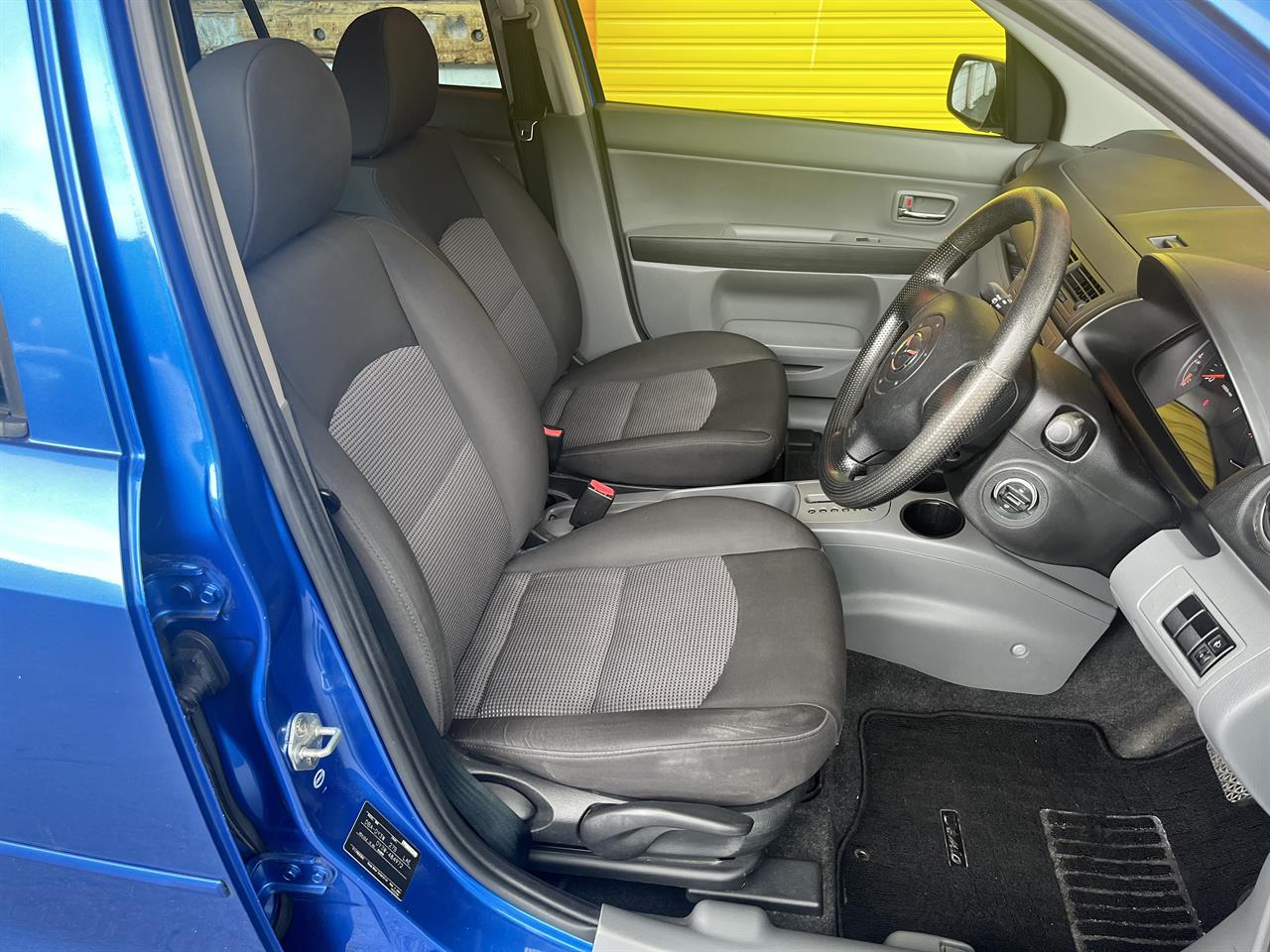 2006 Mazda Demio