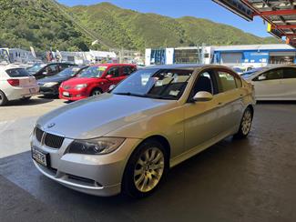 2007 BMW 325i - Thumbnail