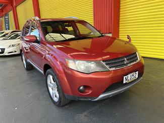 2007 Mitsubishi Outlander - Thumbnail