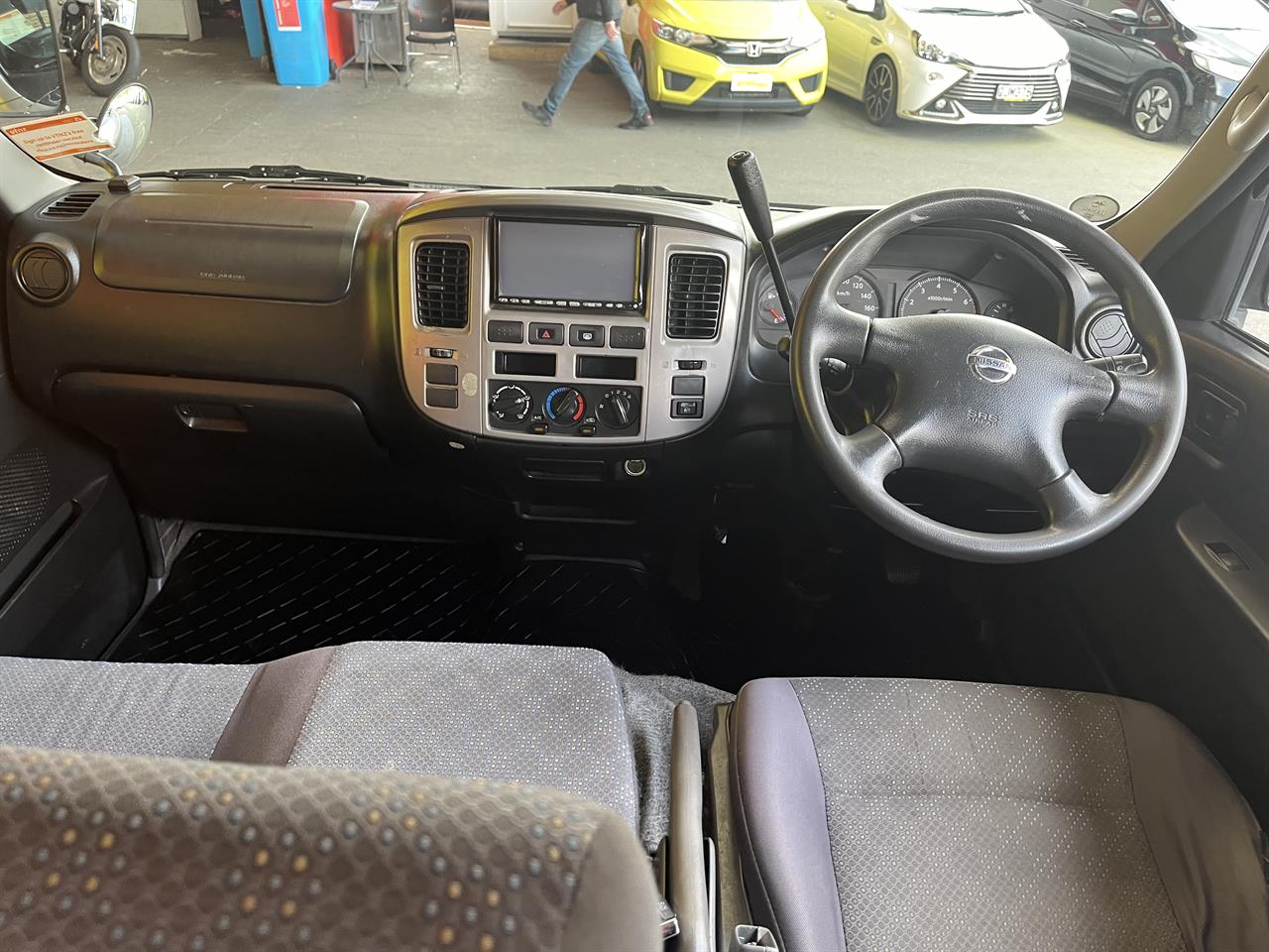 2011 Nissan Caravan