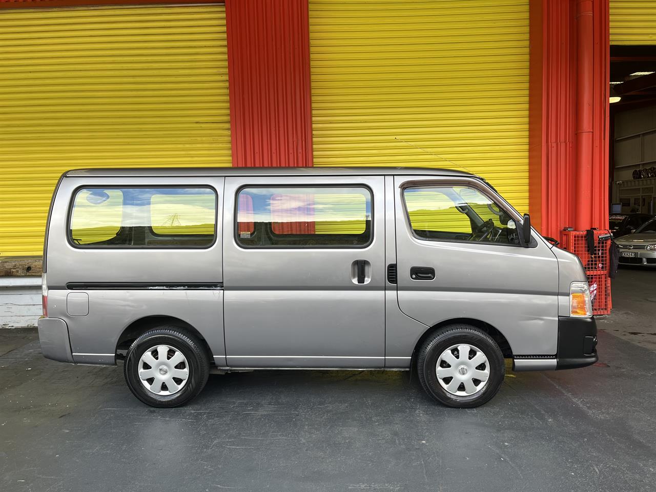 2011 Nissan Caravan