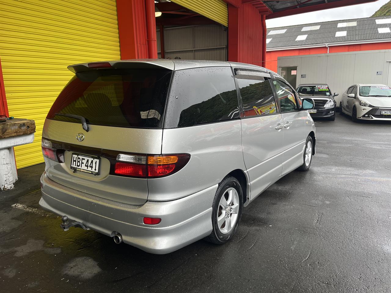 2002 Toyota Estima