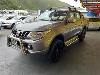 2018 Mitsubishi Triton - Thumbnail