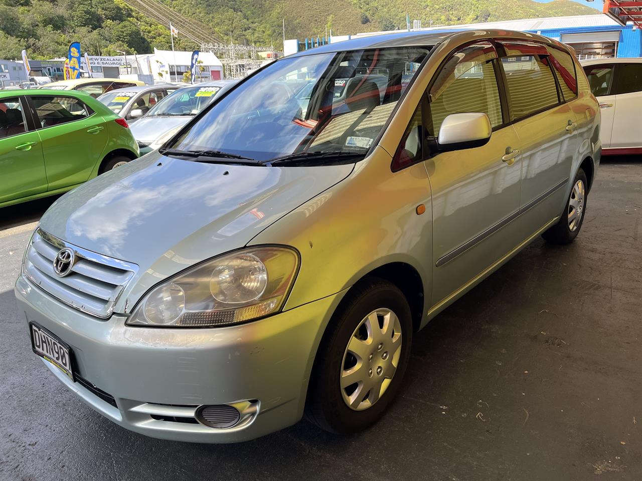 2001 Toyota ipsum