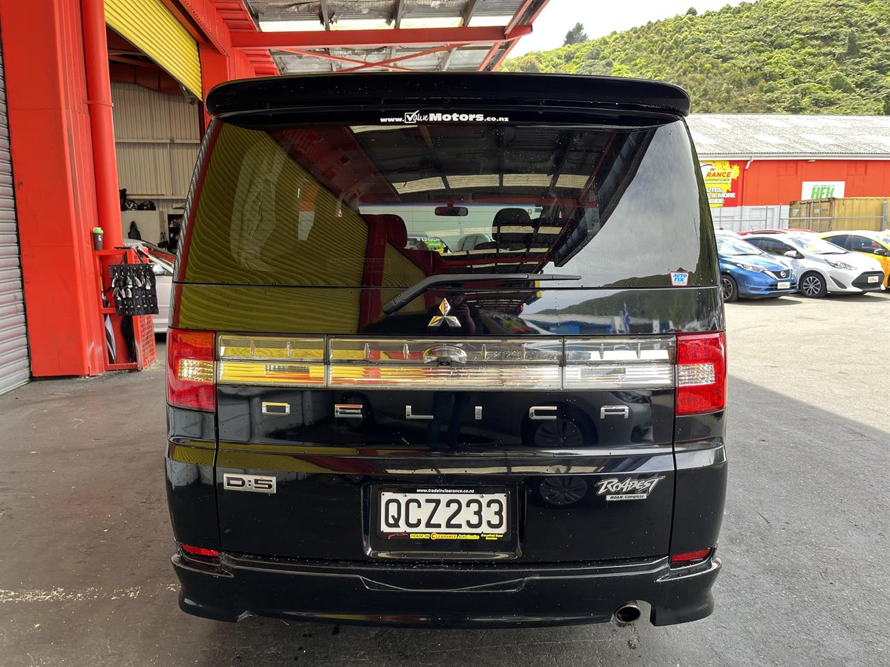 2007 Mitsubishi Delica