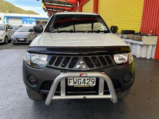 2008 Mitsubishi Triton - Thumbnail