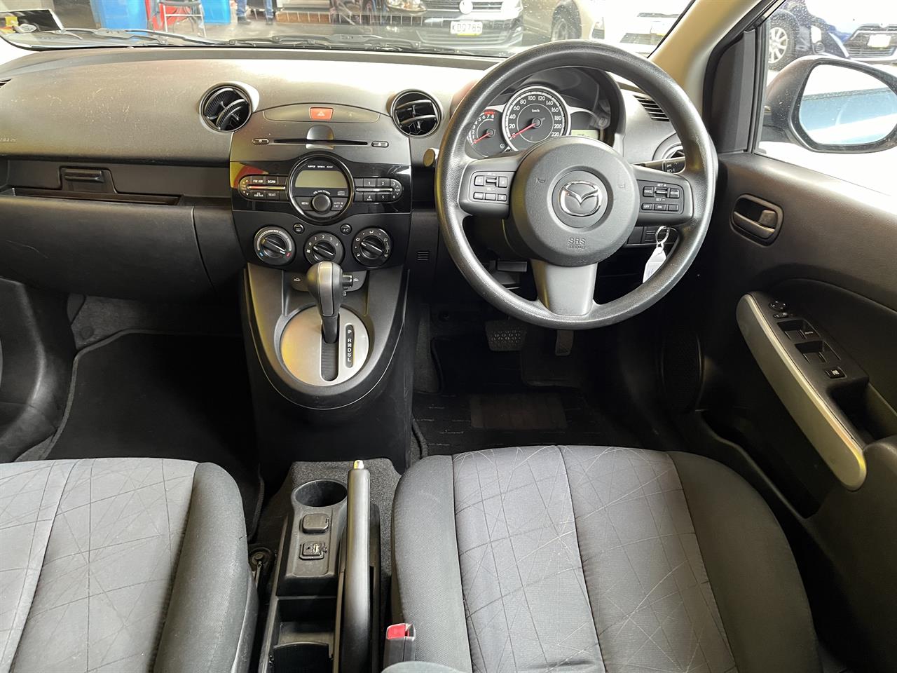 2014 Mazda 2