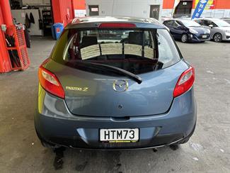 2014 Mazda 2 - Thumbnail