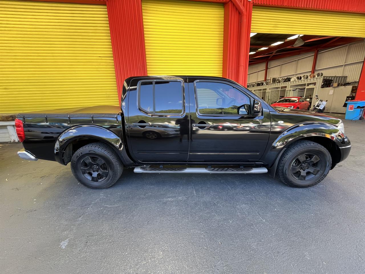 2013 Nissan Navara