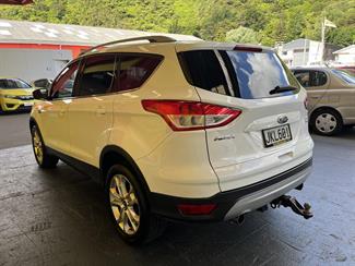 2015 Ford Kuga - Thumbnail