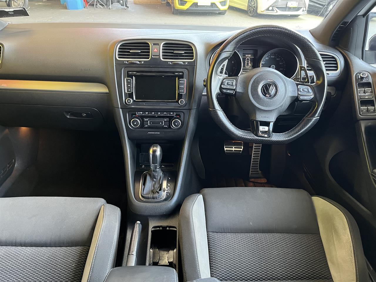 2011 Volkswagen Golf