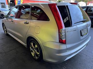 2007 Honda Stream - Thumbnail