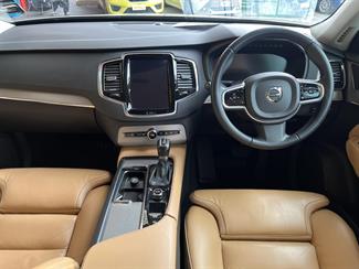 2015 Volvo XC90 - Thumbnail