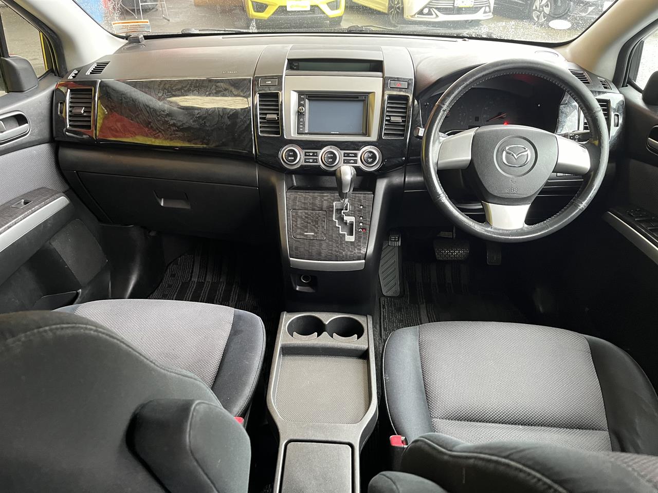 2007 Mazda MPV